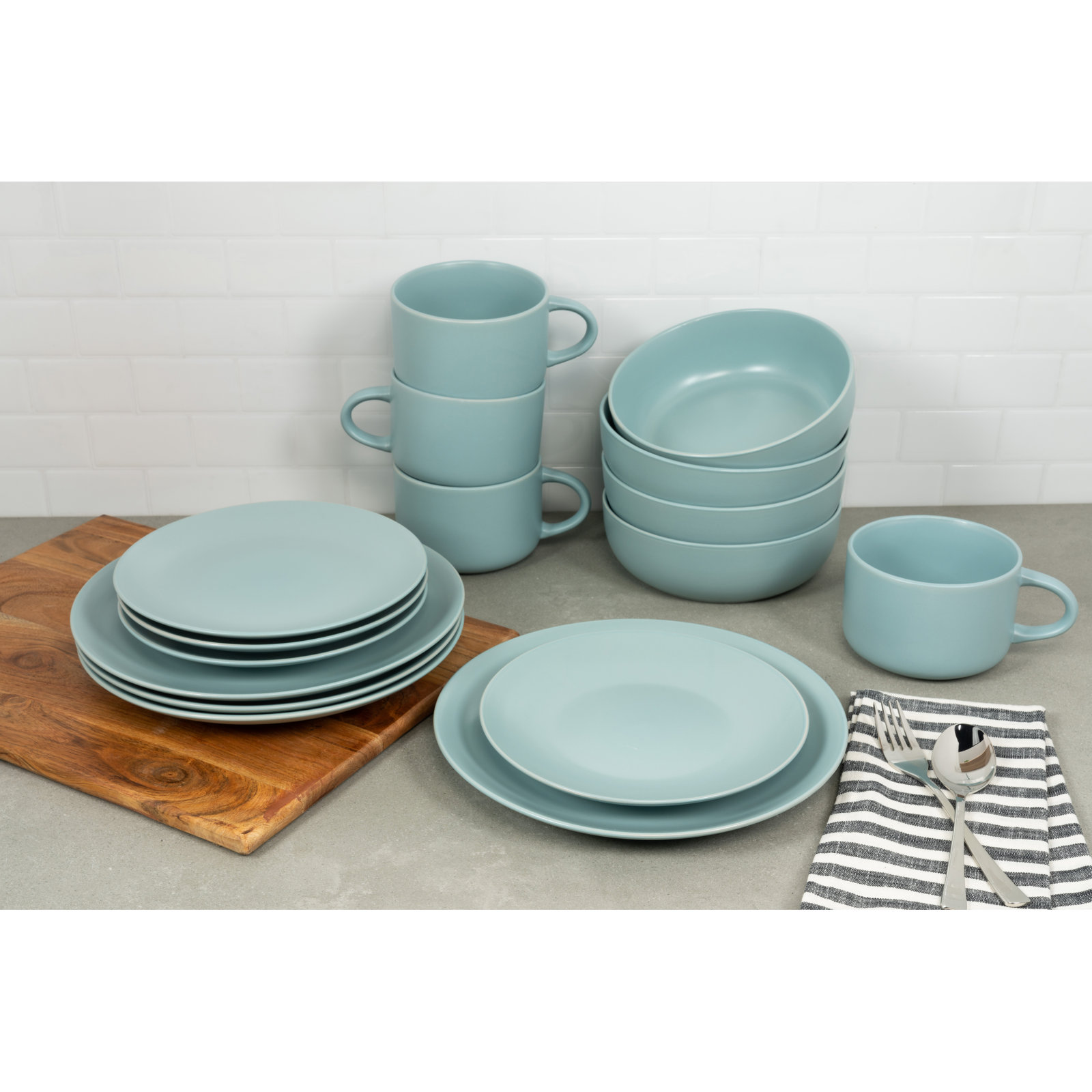 Matte 16 Piece Dinnerware Set, Service for 4, Mineral Blue