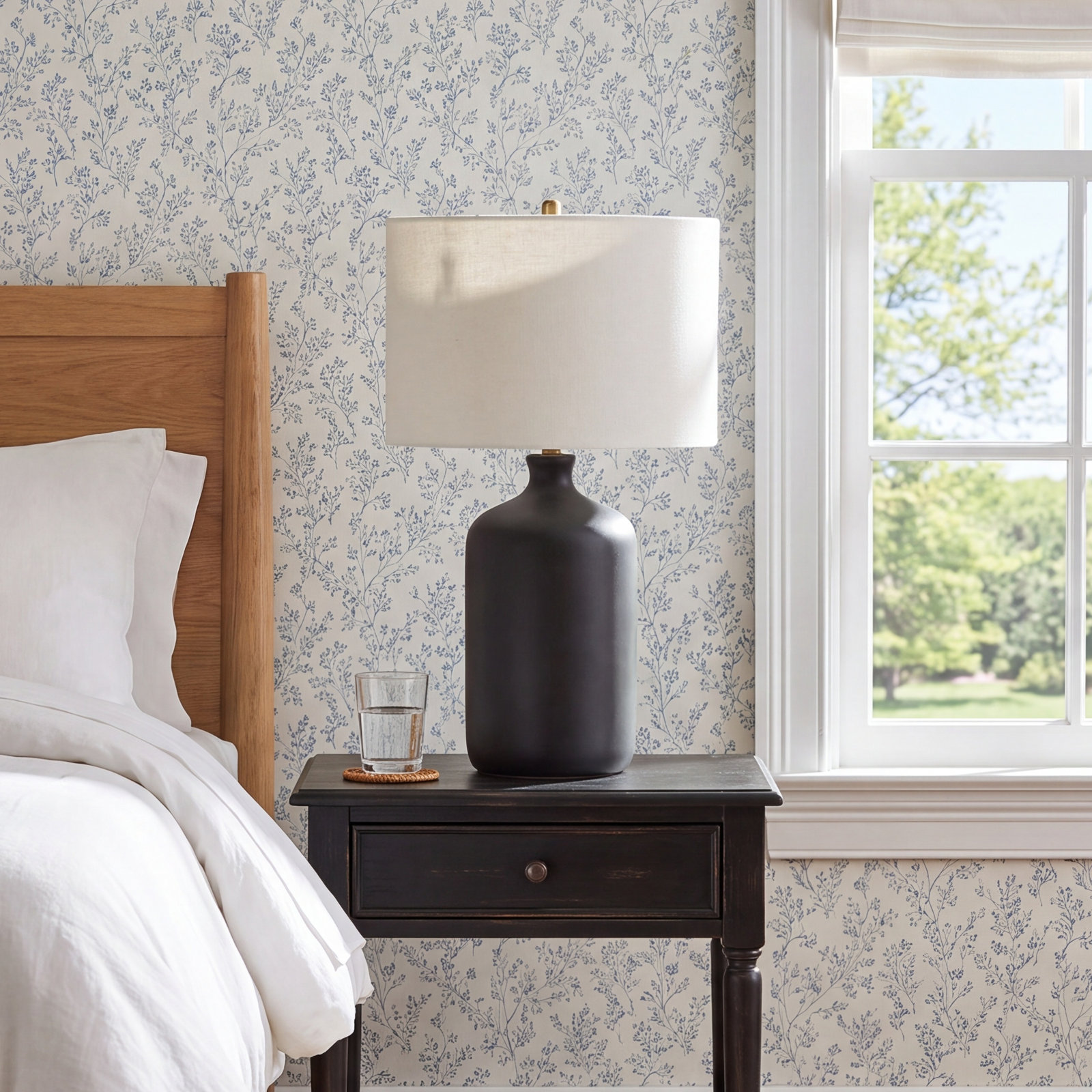 Ivor Ceramic Table Lamp, Black