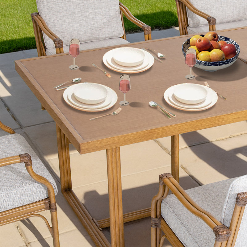 Table de salle à manger rectangulaire en aluminium 84 po avec trou pour parasol Arcadia