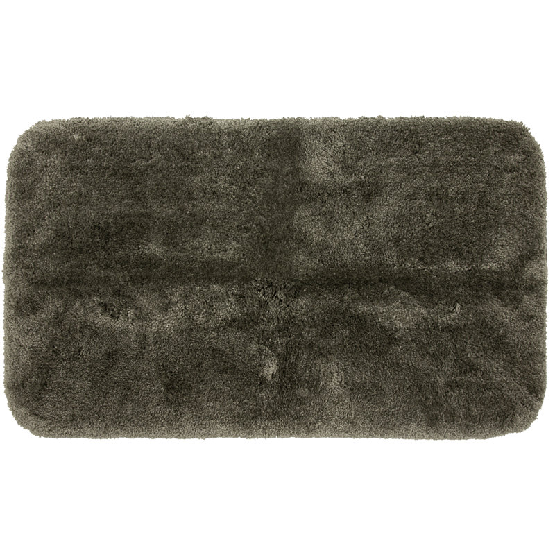 Gaerwn Machine Tufted Nylon Machine Washable Bath Rug, Gray, 24" W x 40" L
