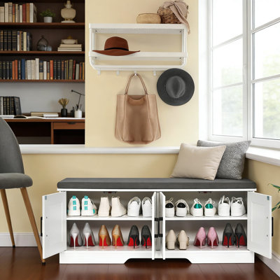 Banc de rangement à 2 niveaux avec coussin de siège rembourré, banc à chaussures pour porte de grange à 4 portes avec tablette réglable, banc d'entrée large pour couloir et chambre à coucher