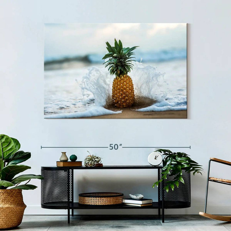 Yarlin Pineapple Splash, 32" H x 48" W