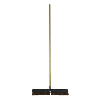 24" Rubbermaid Wooden Commercial Push Broom (Case of 12)