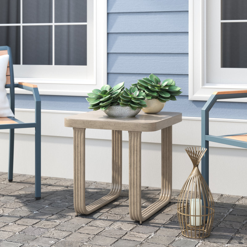 Spy Square Metal Outdoor Side Table , 20'' in. W 20'' in. D