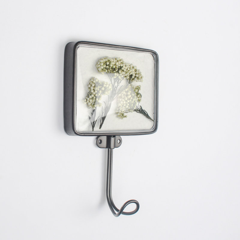 Ariello Metal Wall Mounted Required Wall Hook
