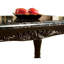 Table avec structure en bois massif et surface en faux marbre, détails complexes pour le cadre du salon