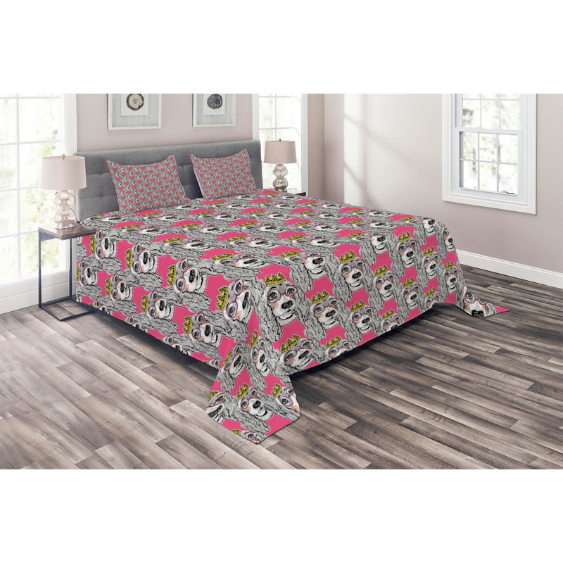 Dog Polyester Coverlet, King Bedspread + 2 Shams