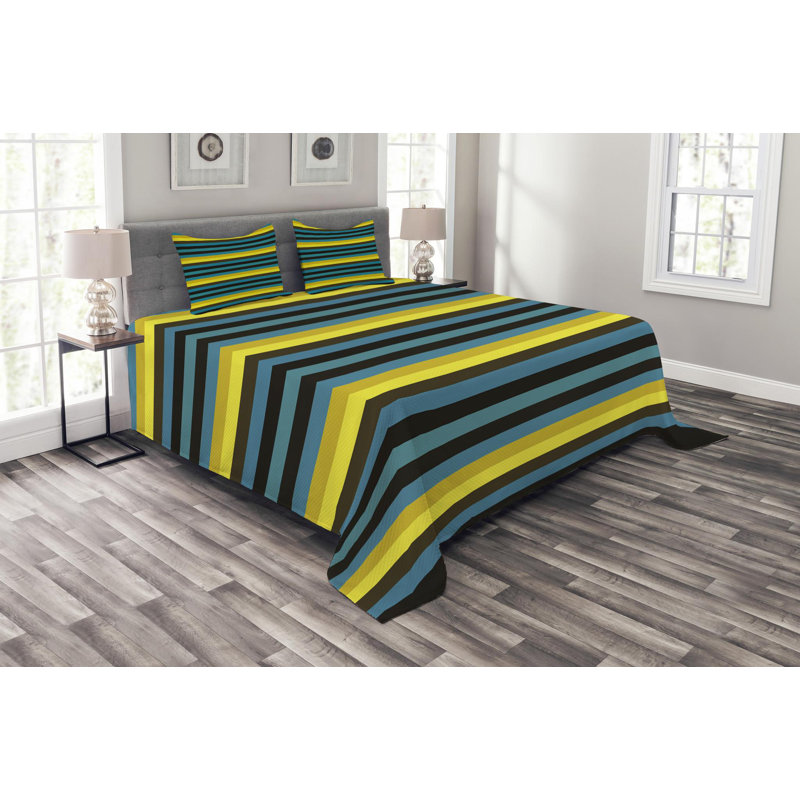 Farmhouse / Country Polyester Striped Coverlet, Queen Coverlet + 2 Shams