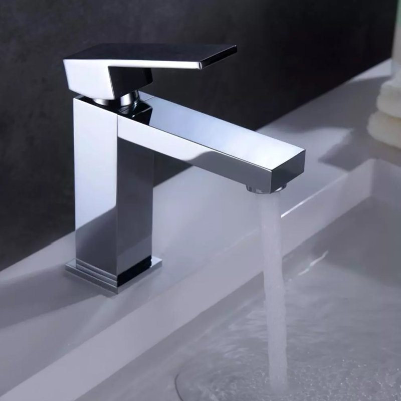 Single-handle Bathroom Faucet, Chrome