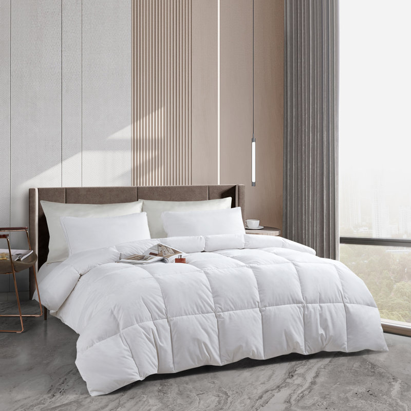 Twin White Down Feather Fill Bedspread
