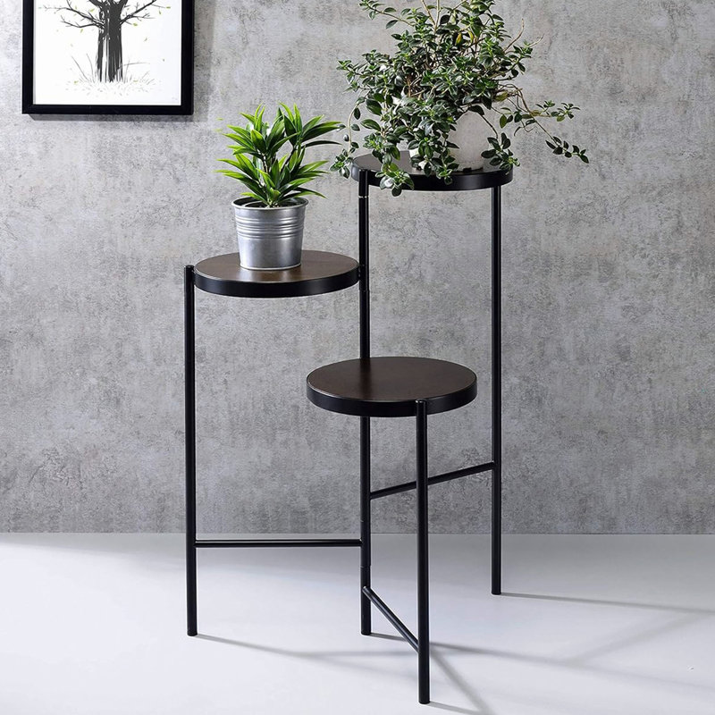 Support pour plante à plusieurs niveaux avec structure en métal, H 30 po x l 19 po x P 18 po