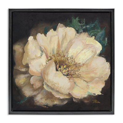 «Blooming White Magnolia», art mural encadré par Patricia Pinto