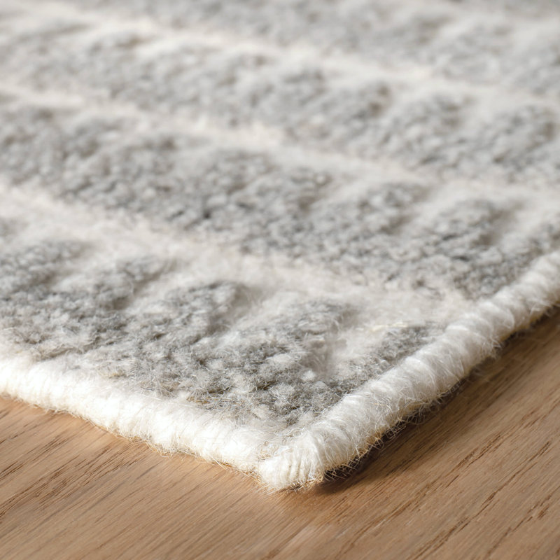 Whitby Hand Knotted Wool Geometric Area Rug in Gray/Ivory, Rectangle 3' x 5'
