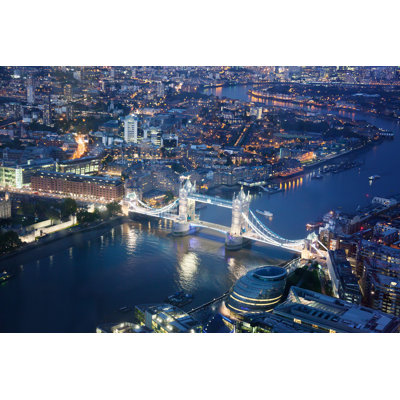 " London At Night " by Iakovkalinin