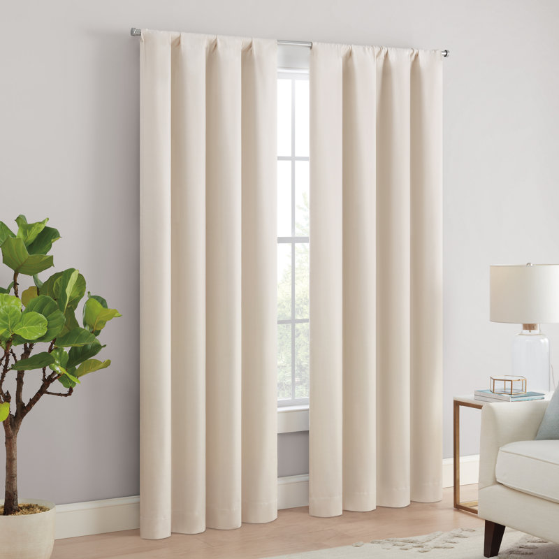 Eclipse Cannes Magnitech 100% Blackout Curtain, Rod Pocket, Seamless Magnetic Closure (1 Panel), Ivory, 40" W x 84" L