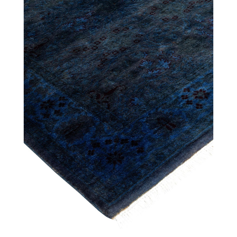 Tapis bleu marine noué à la main de conception unique Chimel