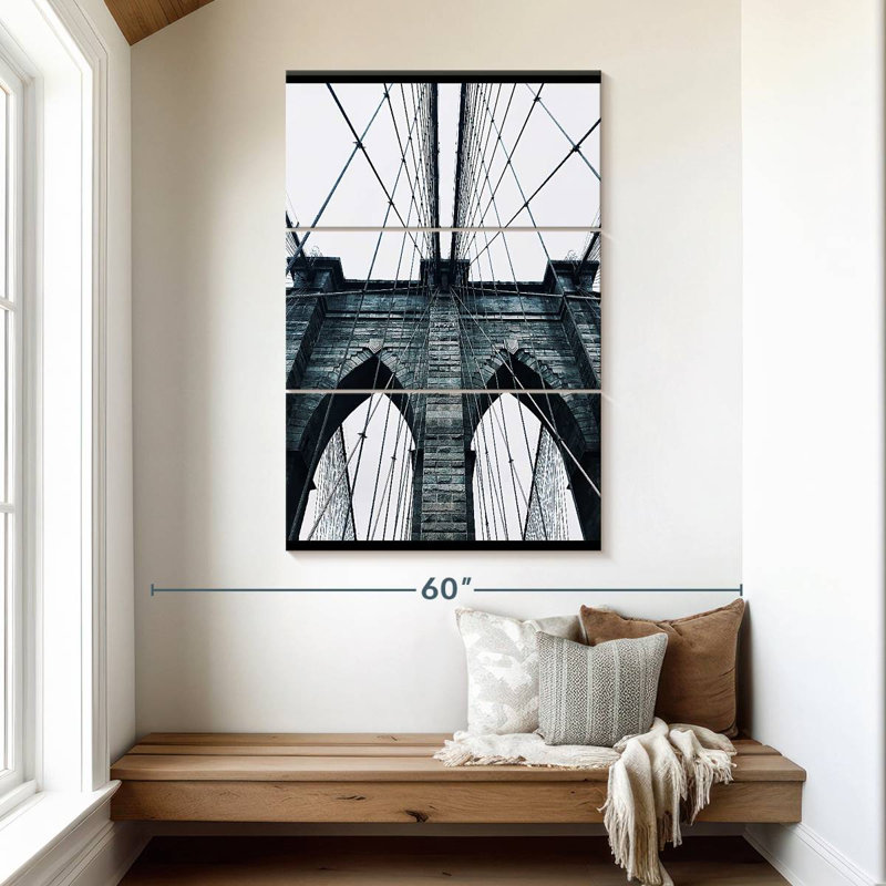 Lilie Brooklyn Bridge BW, 50" H x 32" W