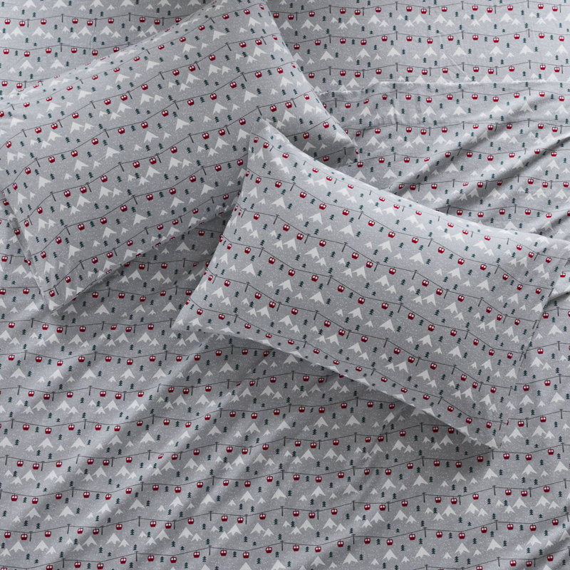 4 PCSSoft Bedding Sets, Full Duvet Cover + 3 Additional Pieces