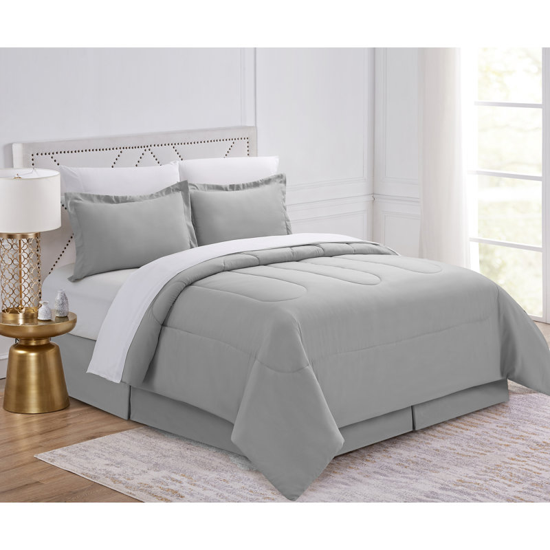 Ensemble de lit dans un sac léger Wayfair Basics®, Édredon grand et 7 pièces supplémentaires, Gris clair