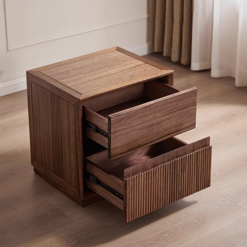 Table de chevet simple en noyer noir