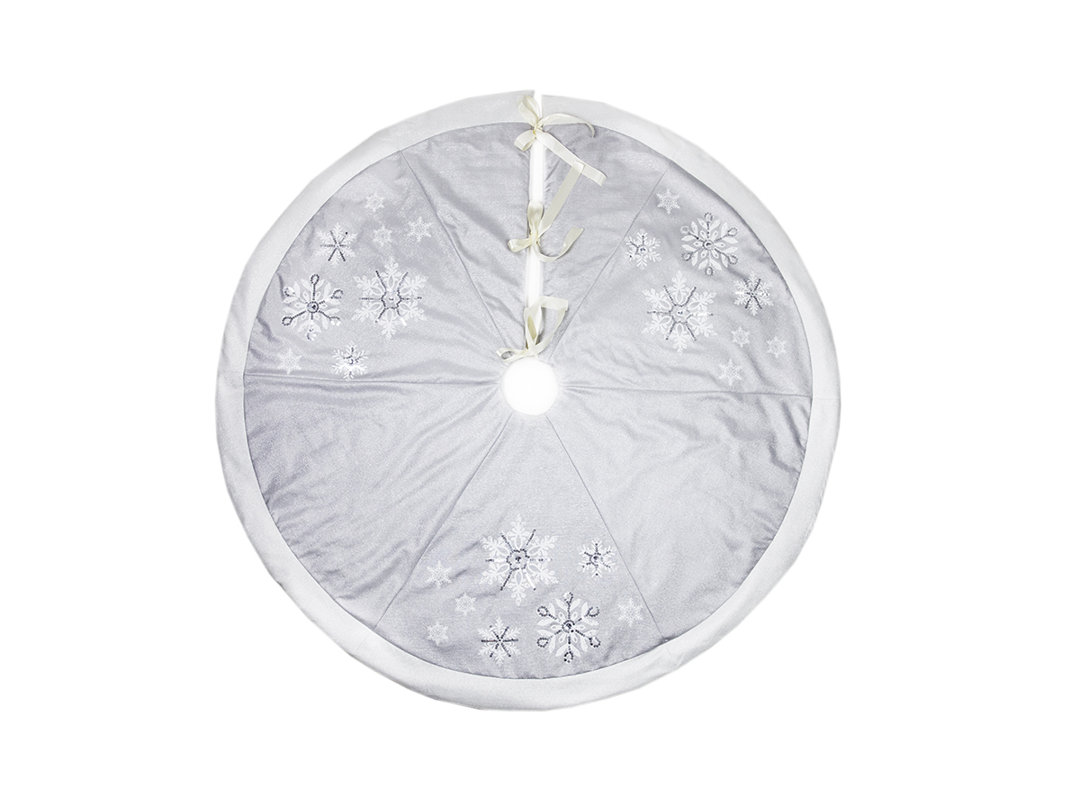 Glistening Snow 56'' Tree Skirt The Holiday Aisle®