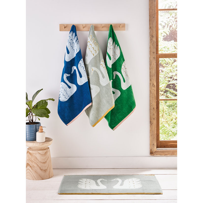 Swan Ultra Light Fingertip Towel, Pebble