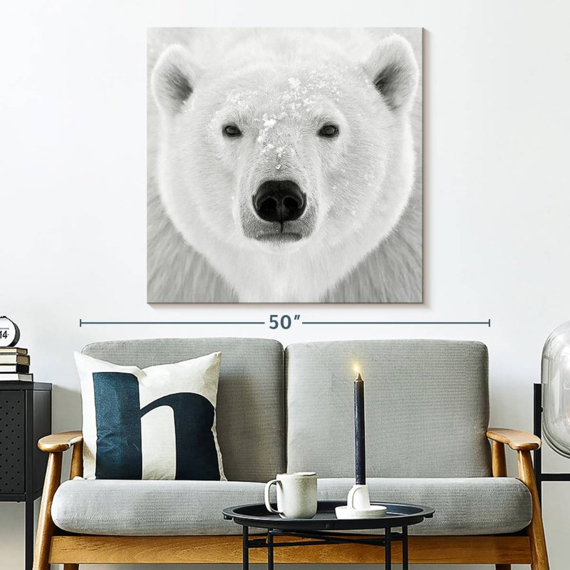 Brampt Polar Bear Face, 33" H x 33" W