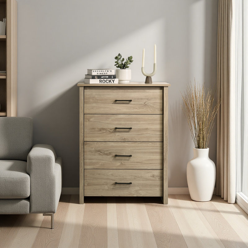 Commode 4 tiroirs avec poignées l 32 ", Chêne clair
