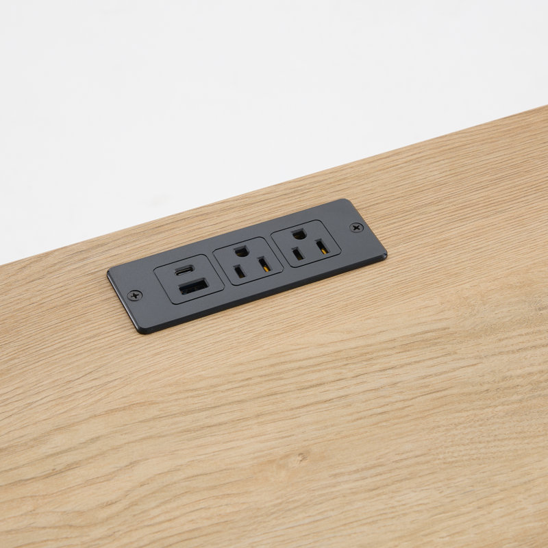 Table de chevet cannelée à 2 tiroirs avec prises intégrées Arrilla, Chêne sablé