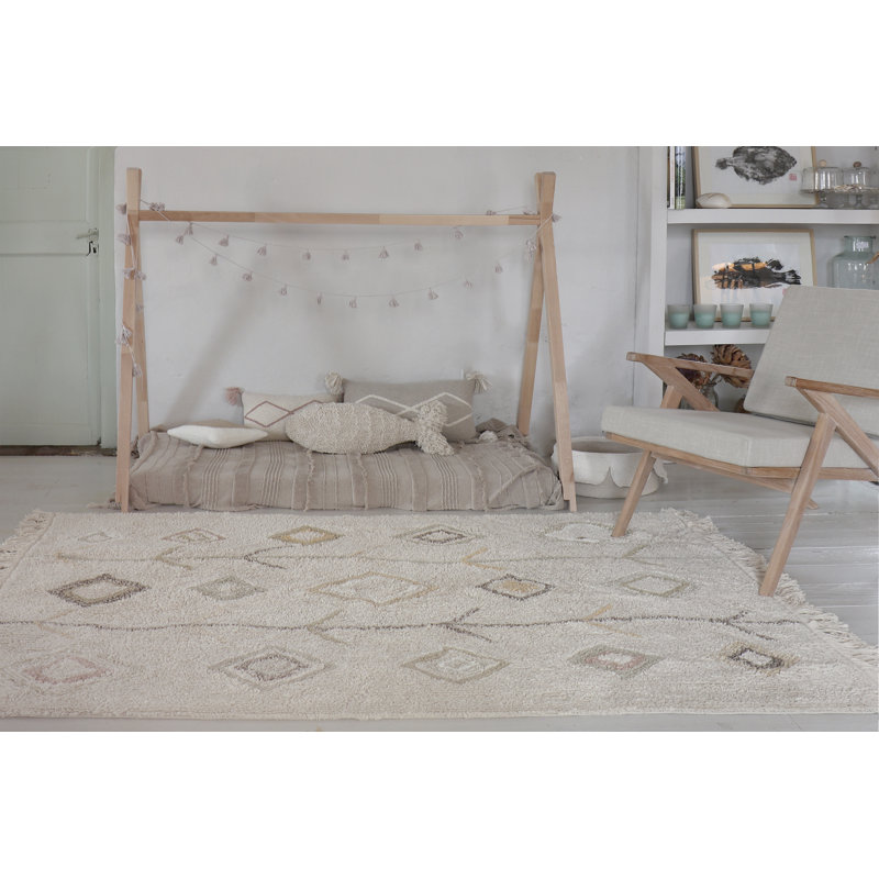 Kaarol Earth Area Rug, Rectangle 4'7" x 6'7"