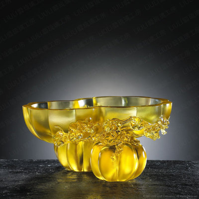Floral Elegance Handmade Glass Decorative Object