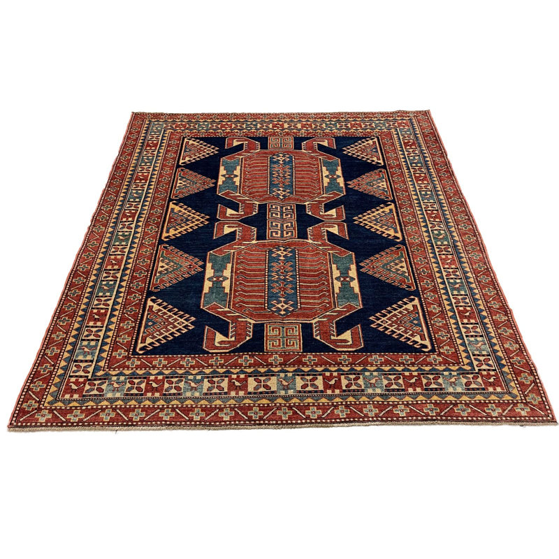 Tapis tribal unique en son genre