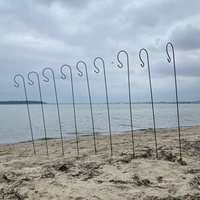 Alaila Metal Abstract Garden Accents Accessories