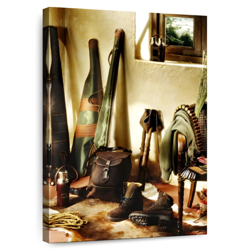 Senne Hunting Gear, 36" H x 24" W