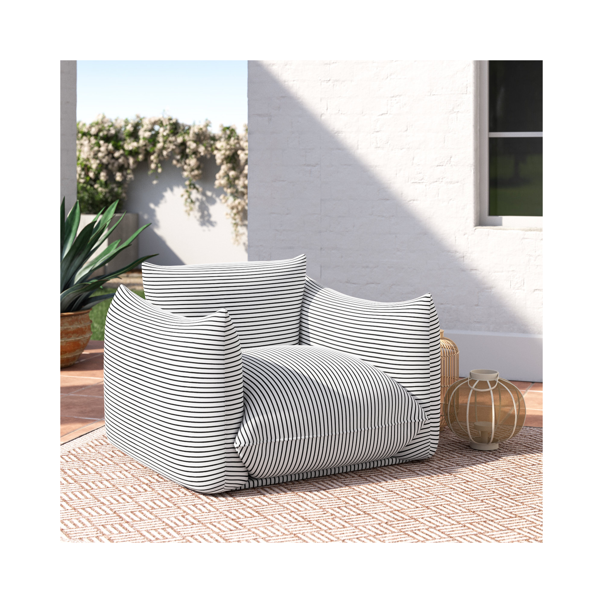  Patio Chair, Black/White