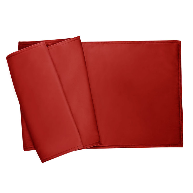 Callao Table Runner, Red Velvet
