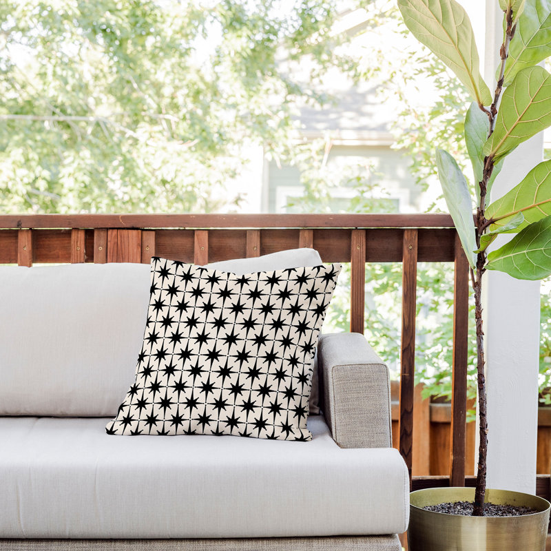  Geometric Shape Polyester Indoor/Outdoor Throw Pillow, 18" x 18"
