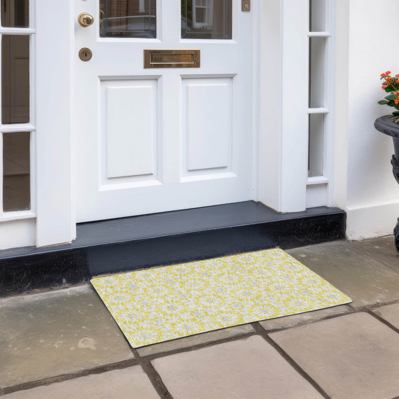 Washable Floral Indoor / Outdoor Rug, Rectangle 1'8" x 2'6"