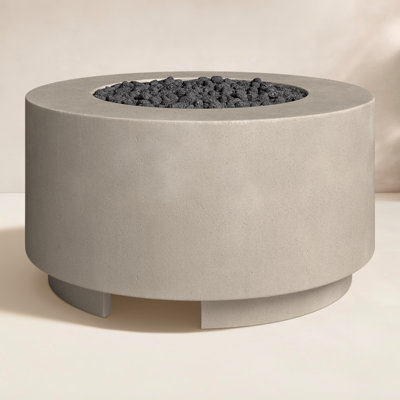 Table de foyer d'extérieur en béton H 16,5 po x l 35,5 po Jolliff