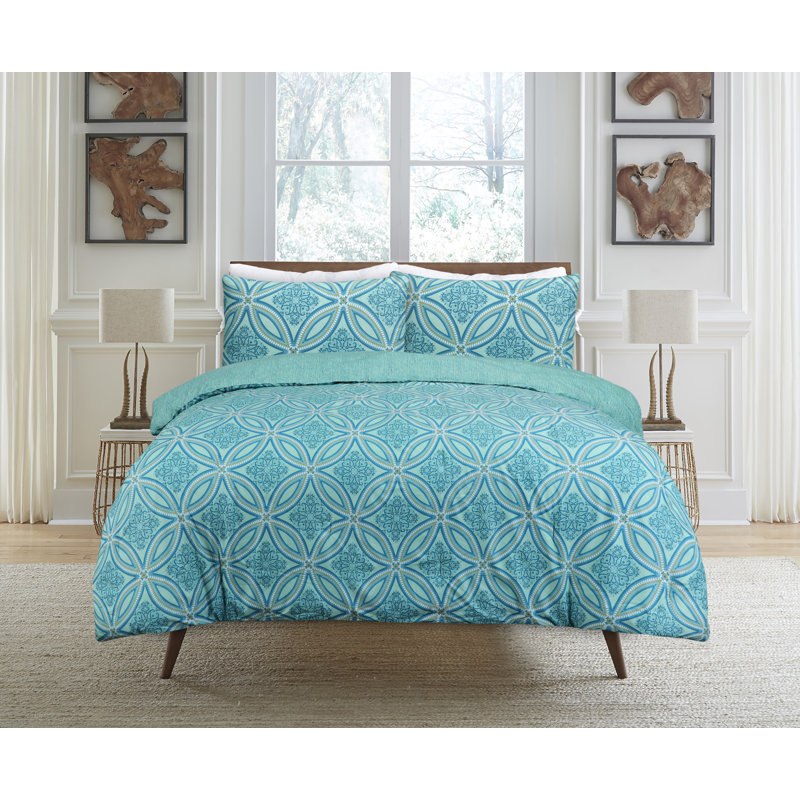 3-Piece Microfiber/Polyester Comforter Set, King, Blue