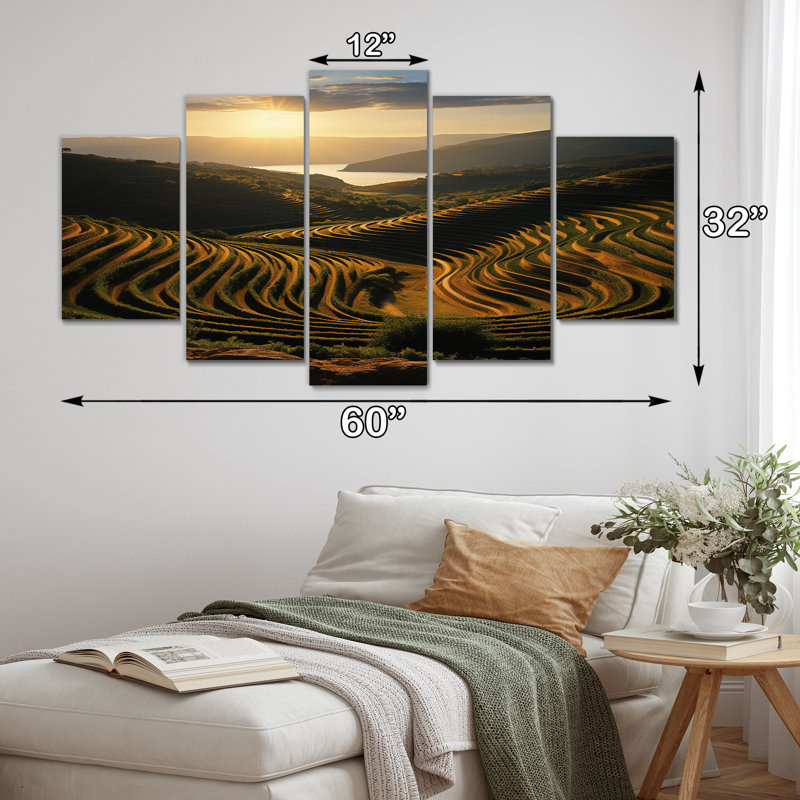 Scenic Dynamic Vineyard I - Paysages, art mural, salon - 5 panneaux