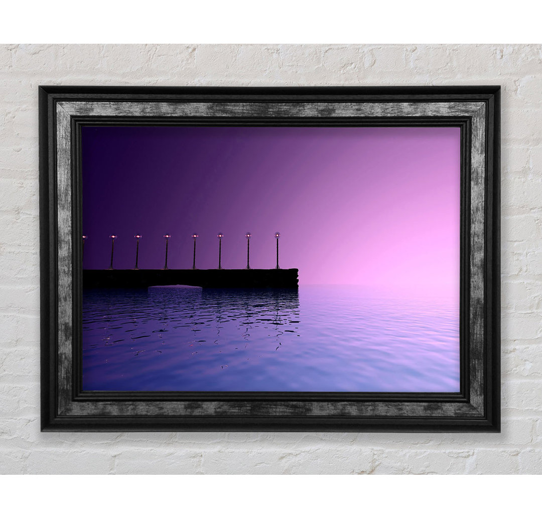 Purple Sky Pier - Einzelner Bilderrahmen Kunstdrucke