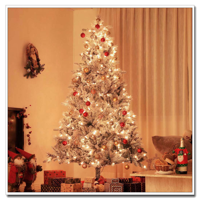 7.5 ft Pre-Lit Artificial Christmas Tree