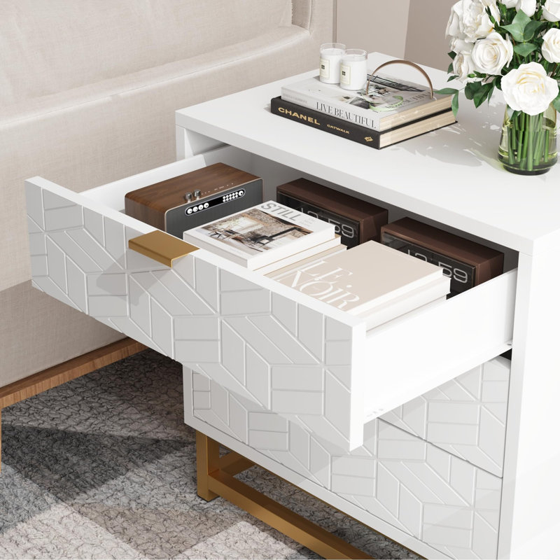 Commode 3 tiroirs, grande commode pour la chambre à coucher, commode en bois avec 3 grands tiroirs, commodes modernes avec poignées en métal doré pour le couloir