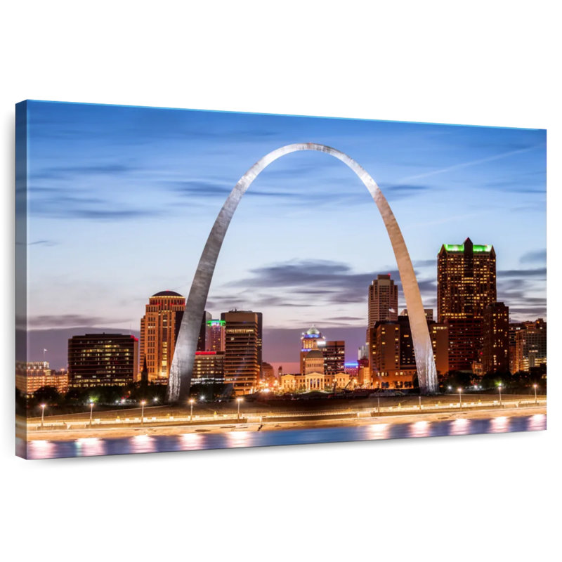 Iconic Gateway Arch, 32" H x 48" W