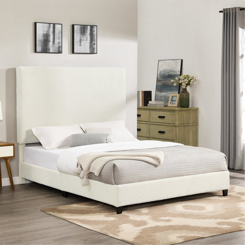 Grand lit plateforme tapissier blanc