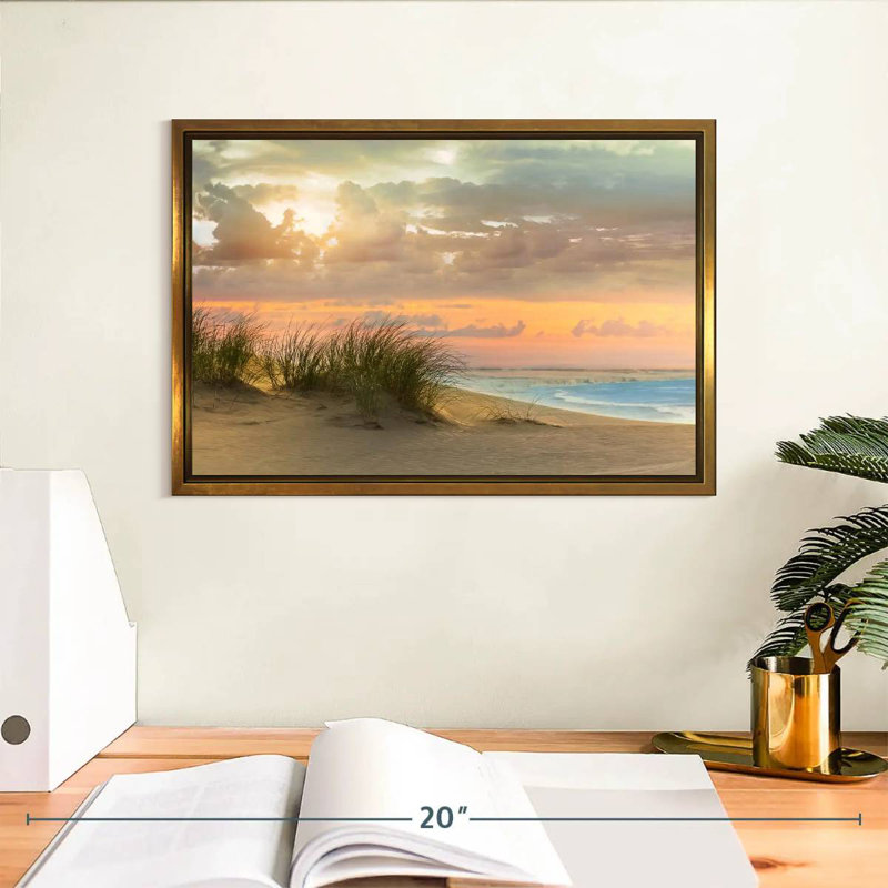Herbe de mer et crépuscule, Cadre flottant doré, 13 po x 9 po