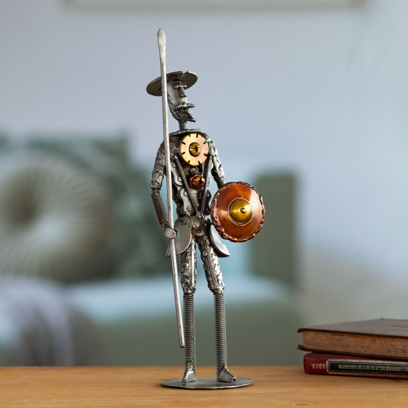 Bettee Figurines & Sculptures