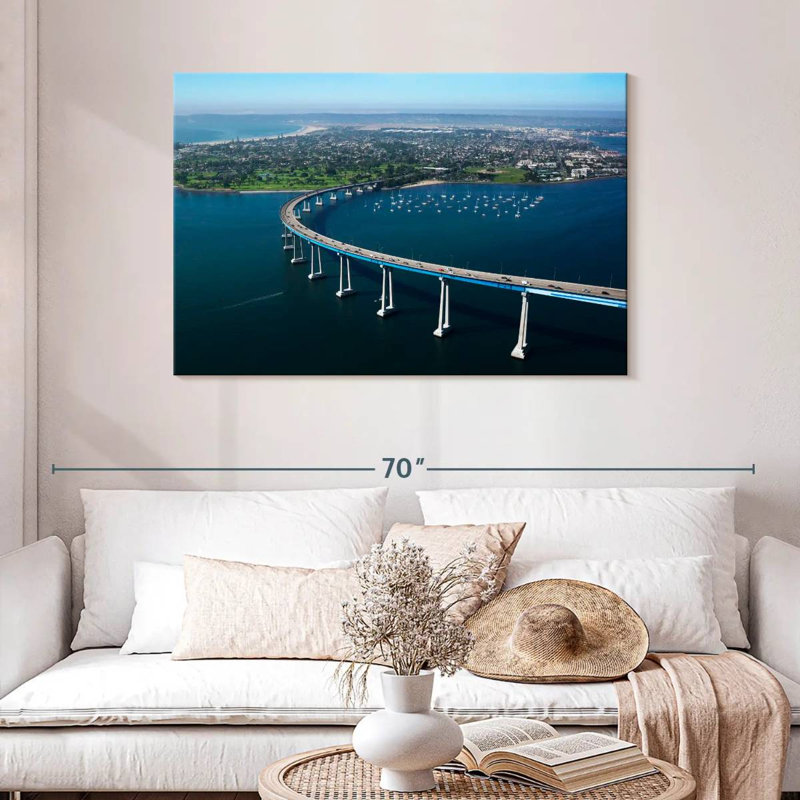 Lilie Coronado Bay Bridge Curve, H 30 po x l 45 po