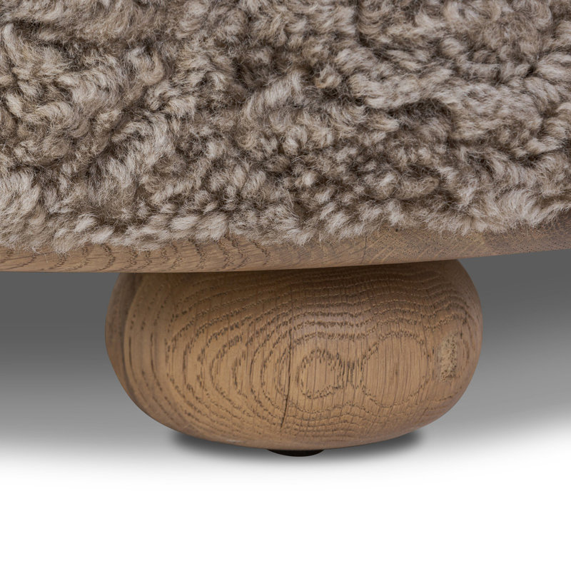 BILBURY Round Ottoman, Taupe Shearling